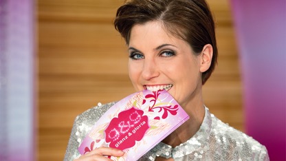 glanz_gloria_mit_jubilaeum_jubel_und_jux@1x